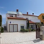 Mia Διαμέρισμα Vinkuran