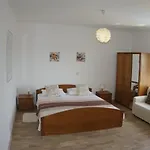 Apartament Mia *